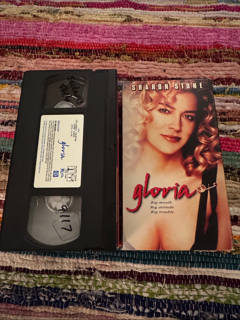 Gloria (Sharon Stone) & Married To The Mob - 2 VHS Tapes Tested. - Picture 6 of 10